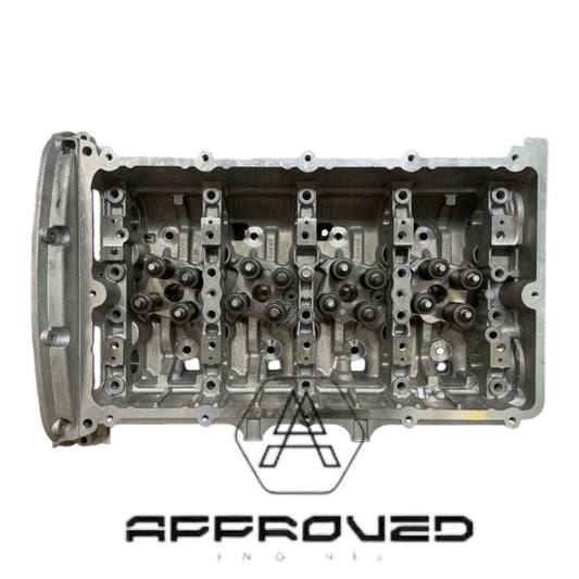 2.2 euro 5 transit / Citroen brand new cylinder head including valves this is oe not aftermarket