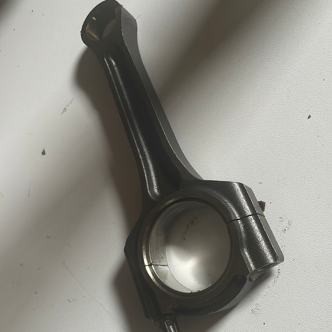 1.0 EcoBoost connecting rod